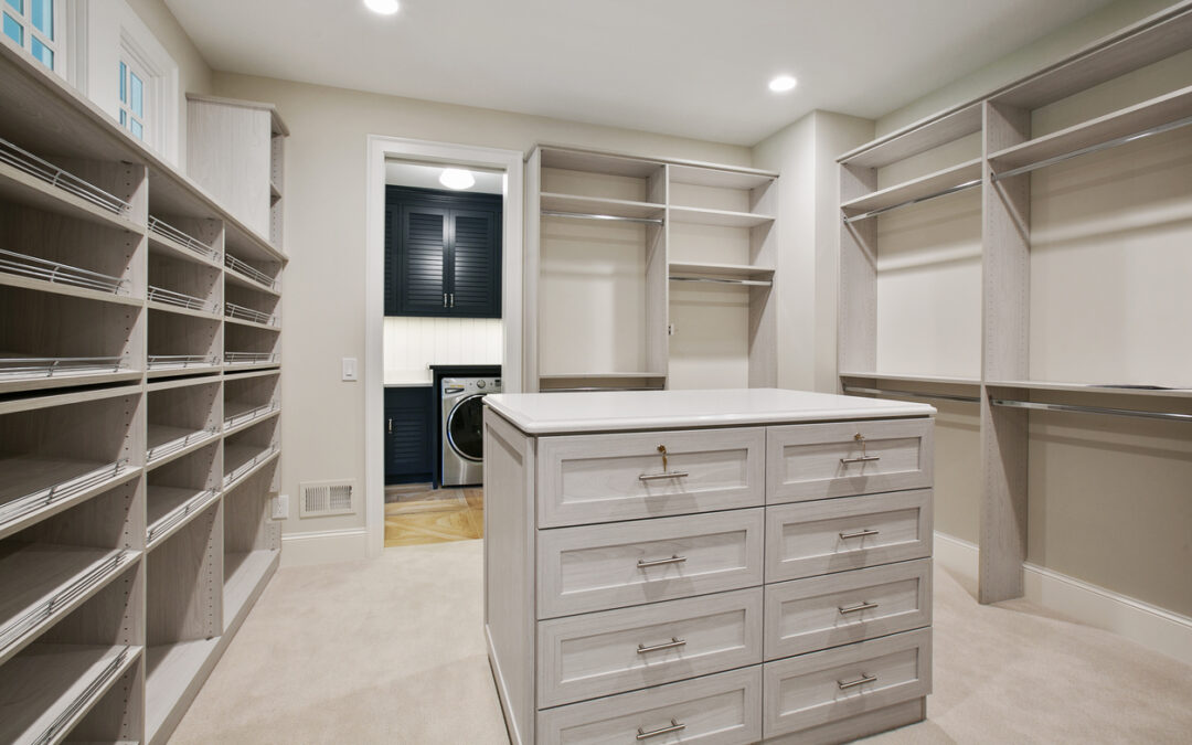 Los Angeles home with spacious walk in closet with an island dresser